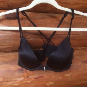 Victoria's Secret Black Very Sexy Push Up Pigeonatte Strappy Racerback Bra 34C